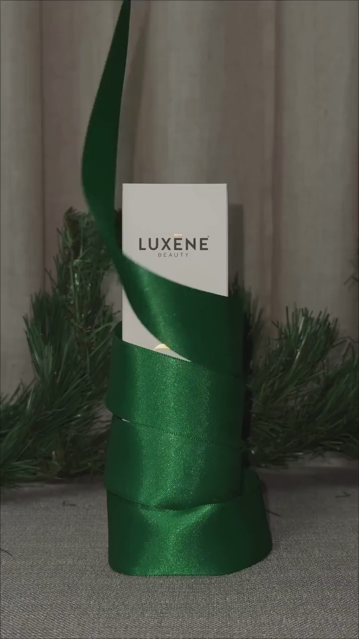 Glowing skin is always a good gift.
Our bestselling Regenerating Serum is the holiday must-have!!